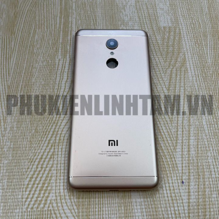 Nắp lưng Xiaomi Redmi 5 plus - Zin