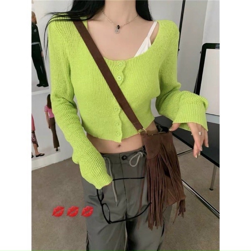 Áo len Cúc Croptop Dài Tay Cổ Vuông