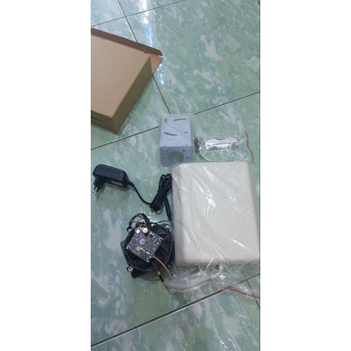 Ăng ten wifi định hướng tầm xa ngoài trời băng tần 2.4G