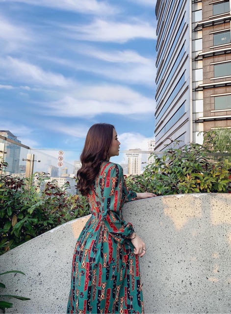 [GIÁ HUỶ DIỆT] [Hàng Quảng Châu] Váy maxi cổ V hoạ tiết | BigBuy360 - bigbuy360.vn