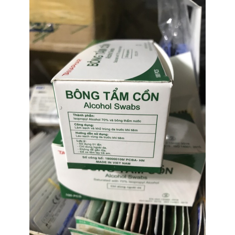 Bông tẩm cồn tiệt trùng (cồn khô) (Hộp 100 cái)