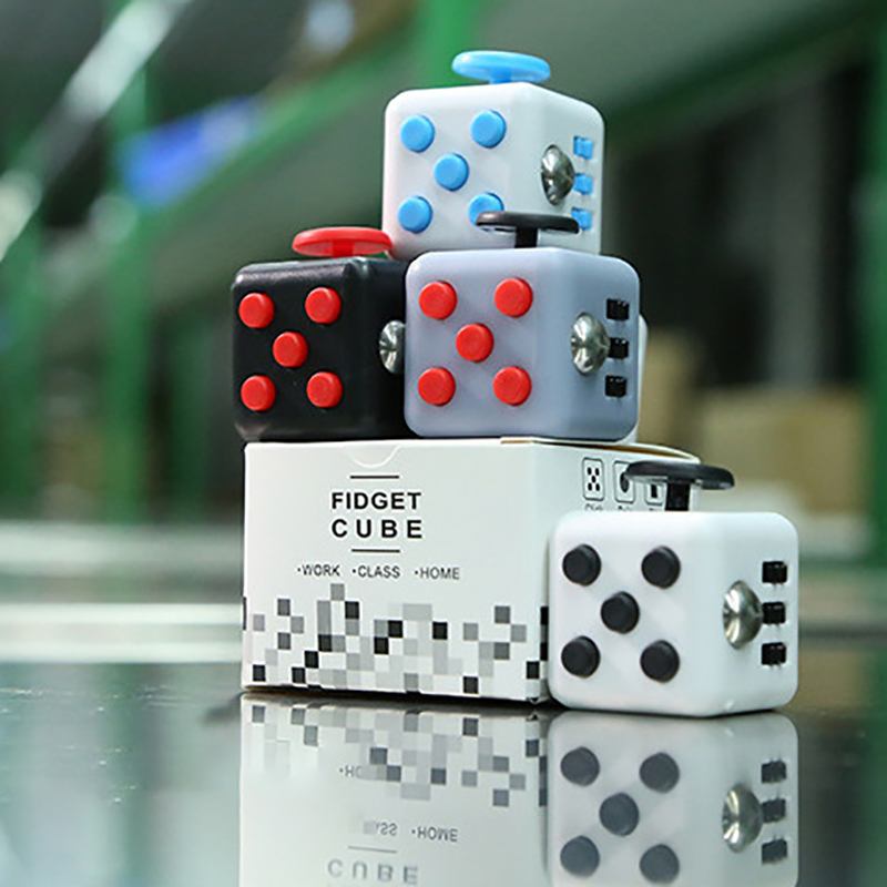 Đồ Chơi Fidget Cube Giúp Giảm Căng Thẳng