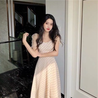 Đầm midi chấm bi phối tay lưới