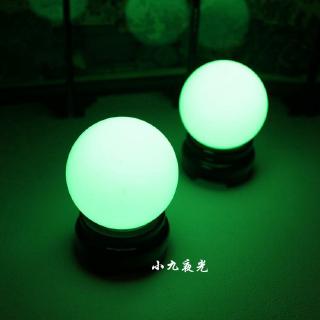 Chuỗi Hạt Đá Dạ Quang Phát Sáng Độc Đáo