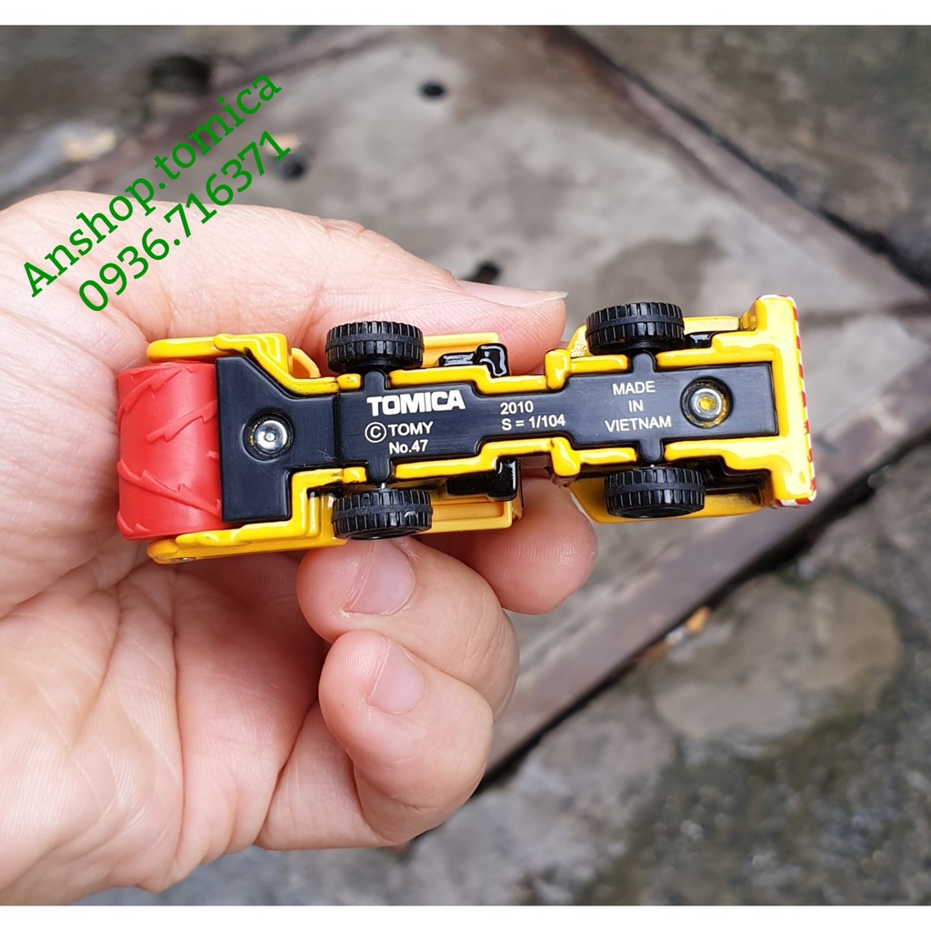 Mô hình xe chuyên dụng tomica Nhật Bản No47