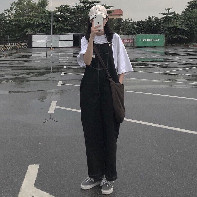 Quần Yếm Nữ Dáng Xuông Ulzzang Yếm Kaki Đùi Lửng Form Rộng Unisex Có 2 Túi Trước 2 Màu Đen Trắng