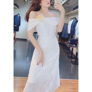 Đầm ren trễ vai