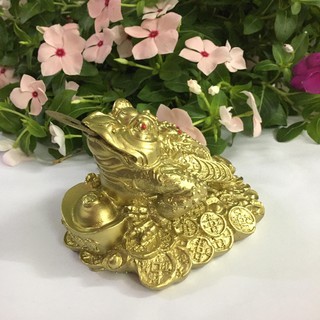 Tượng Thiềm thừ cóc ngậm tiền màu vàng sơn đồng