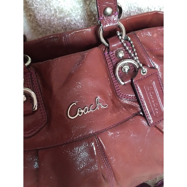 Túi si hiệu y hình