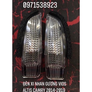 Đèn xin nhan gương trái Toyota Vios altis camry yaris