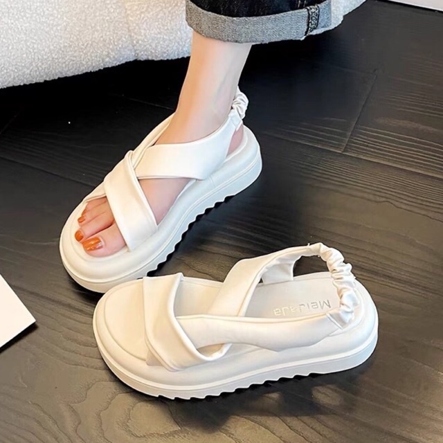 Sandal Nữ Độn Đế Bánh Mì ❤️FREESHIP❤️ Dép Quai Hậu Nữ 2 Quai Kim Tuyến Fasion Siêu Hot