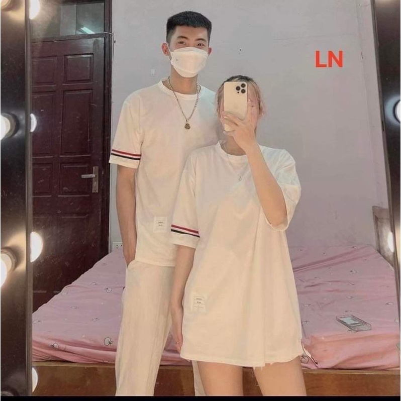 Áo cổ tròn viền một bên tay LN12