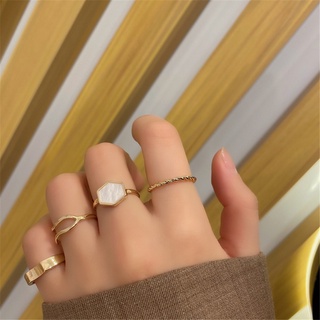 Set 4 nhẫn thời trang dành cho nữ