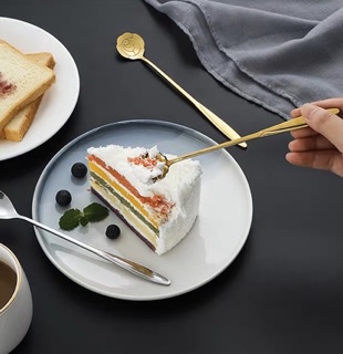 Thìa cà phê hình hoa cách điệu