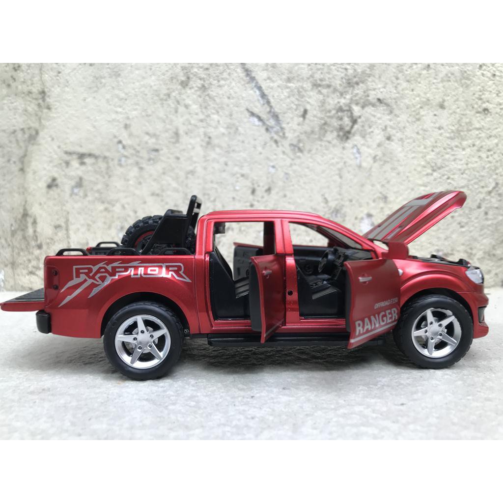 Mô hình xe PICKUP FORD Ranger Raptor 2021 1:32