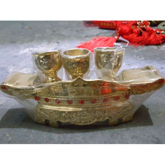 Kỷ 3 Chén Bằng Đồng Chạm Khắc Rồng và Hoa Sen