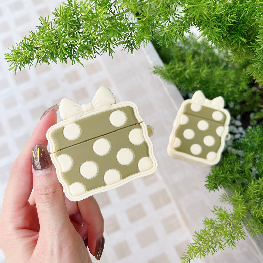 Vỏ Bảo Vệ Hộp Sạc Tai Nghe airpods Pro 1 / 2 / 3 Bằng Silicon Họa Tiết Chấm Bi Màu Xanh matcha Hoạt Hình Dễ Thương