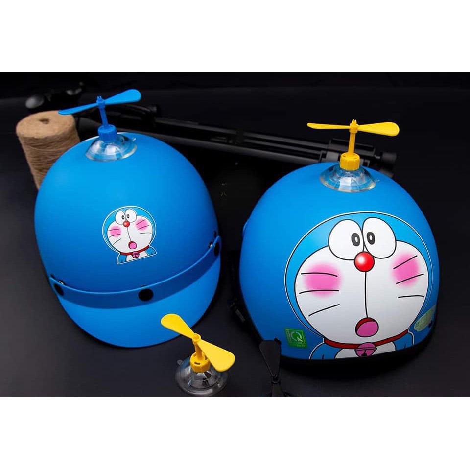 Combo mũ bảo hiểm Doremon + chong chóng