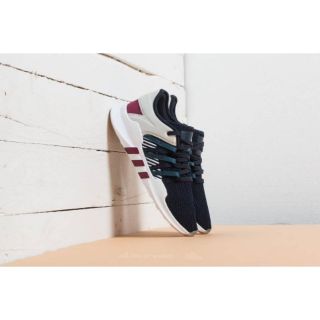 Giày adidas EQT
