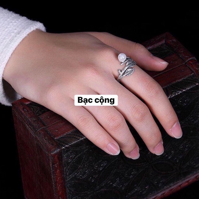 Nhẫn hình cành lá