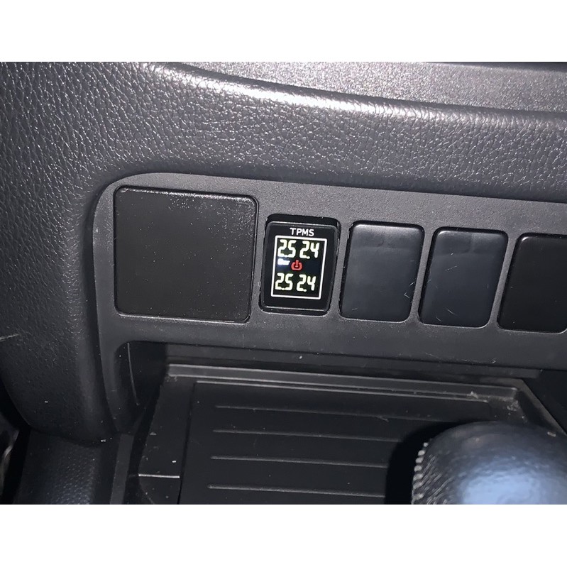 Cảm biến lốp Nissan, Mitsubishi thay cho nút chờ