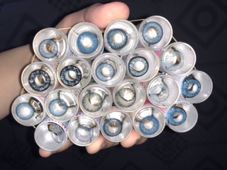 lens mắt 70k/cặp kèm khay đơn