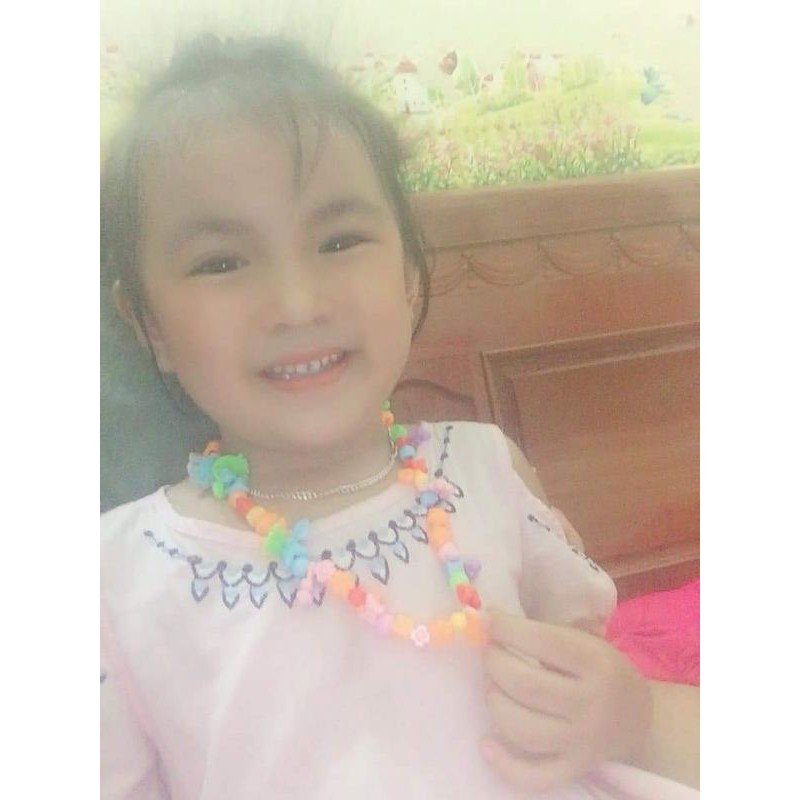 Vỉ đồ chơi xâu hạt vòng cho bé