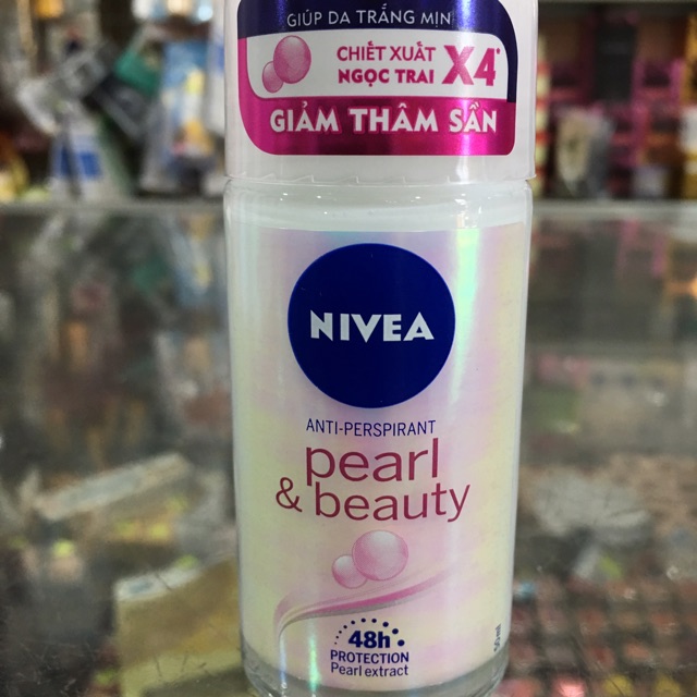 Lăn Khử Mùi Ngọc Trai Sáng Mịn Nivea Pearl &amp; Beauty 50ml