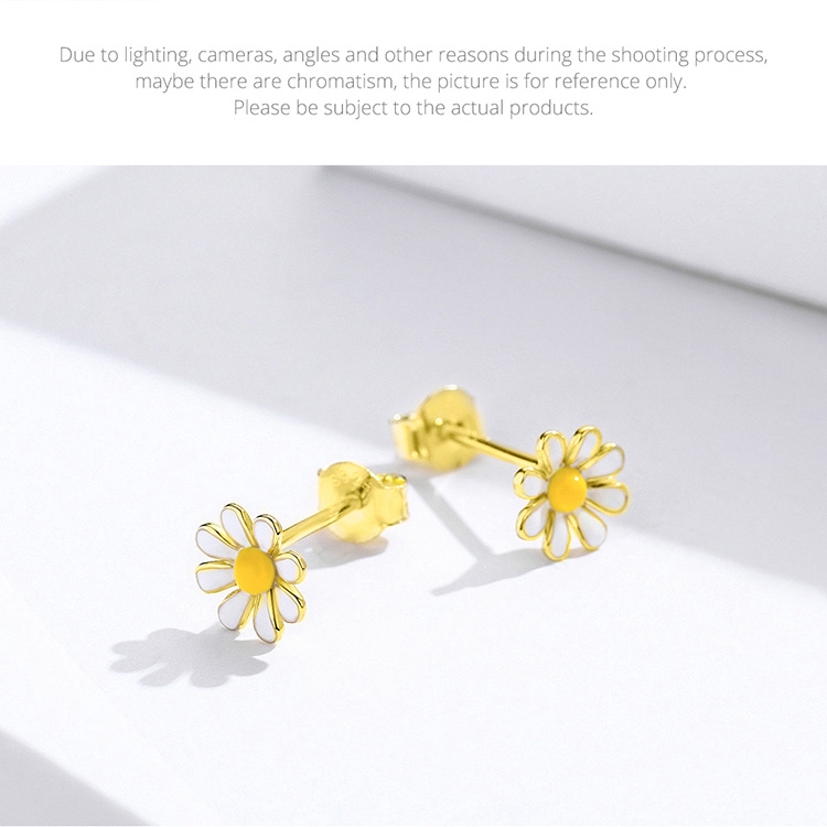 Khuyên tai BAMOER bạc 925 hình hoa cúc màu vàng và trắng tráng men dễ thương
