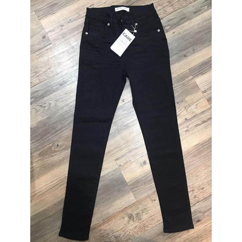 Quần jeans stradivarius