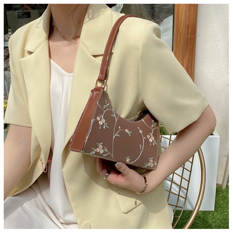 Túi xách nữ kẹp nách dáng thuyền họa tiết thêu hoa phong cách Hàn Quốc hàng Quảng Châu 1999store_official