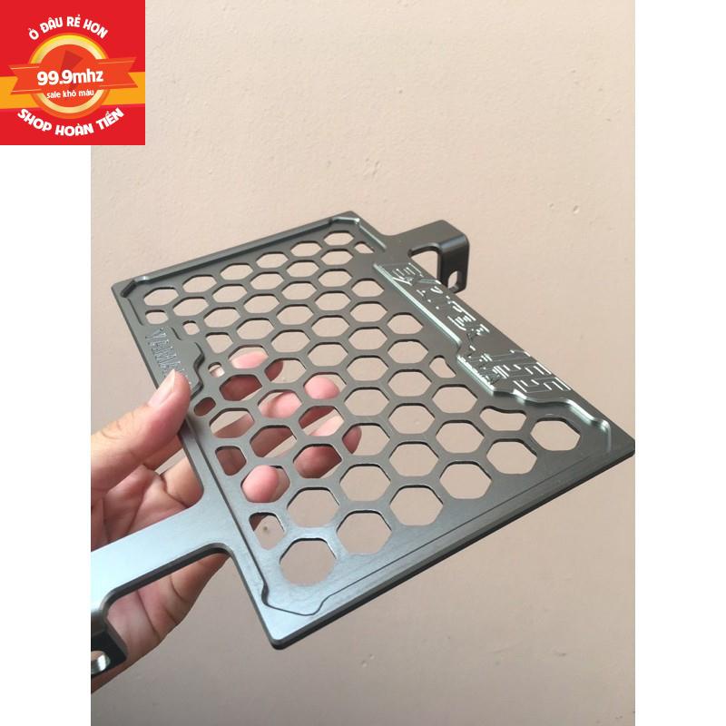 Che Két Nước Exciter 155, Ex2021 VVA Nhôm CNC Cao Cấp Khắc Chữ Bo Viền Gia Công Sắc Sảo - Màu Bạc