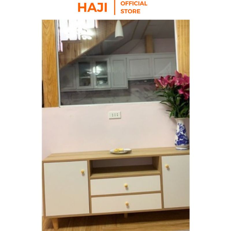 Kệ tivi phòng khách HAJI có ngăn kéo và hộc lưu trữ vật dụng kiểu dáng sang trọng A142