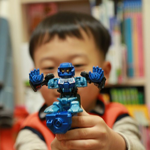 Đồ chơi Robot chiến đấu Takara Tomy Zumbus Korea - Push Blue (Box)