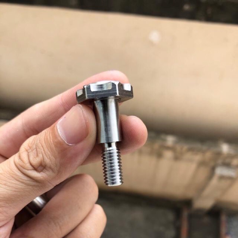 Ốc Chân Chống nghiêng Salaya Honda và Yamaha