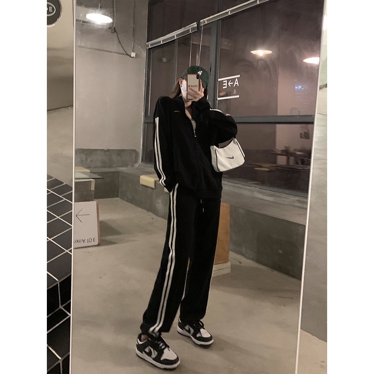 Set Bộ Nỉ Sọc Logo Hot Trend, Dáng Basic, Freesize Dưới 65Kg, Có Quà Tặng Kèm