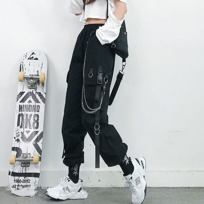 Quần kaki jogger túi hộp kèm dây xích siêu ngầu, quần hiphop Unisex nam nữ