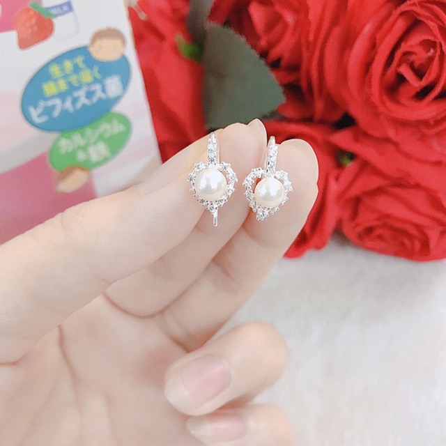 Bông tai móc trai xinh đẹp chuẩn bạc ta