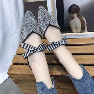 Giày sục