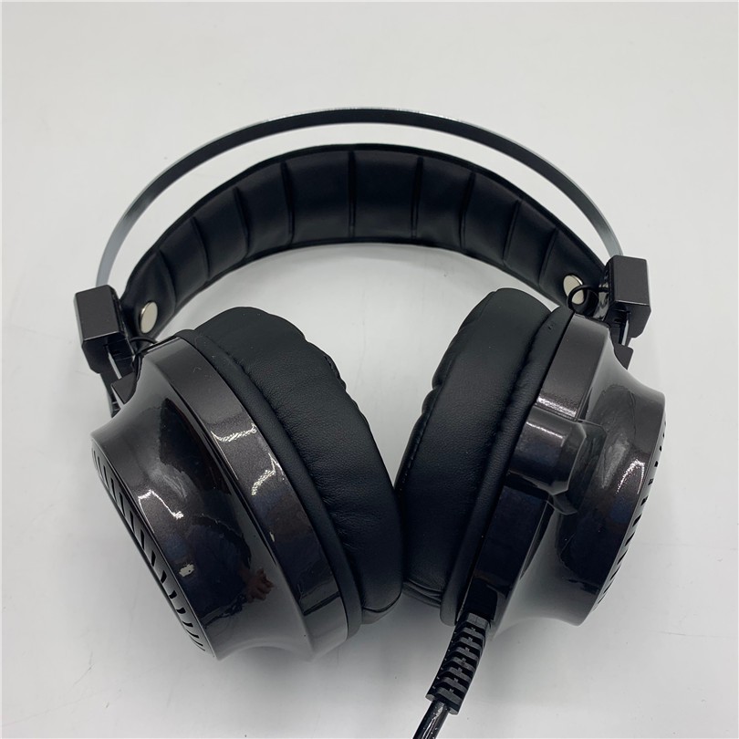 Tai Nghe Chụp Tai ❤️FREESHIP❤️ Tai Nghe Có Dây Phát Sáng Củ Tai - Tai Nghe Headphone 7.1 V2 Đệm Tai Êm Ái