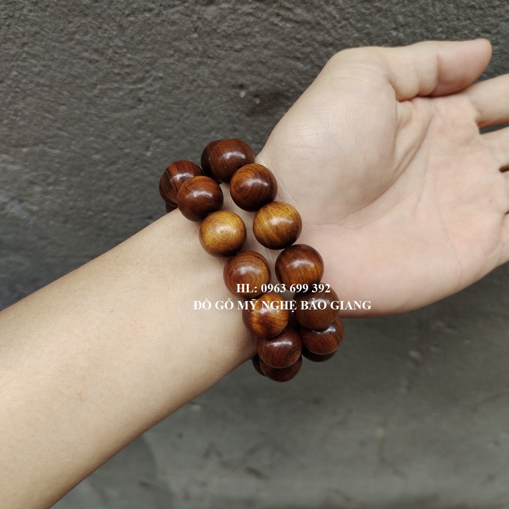 Vòng tay phong thủy gỗ thơm 14ly