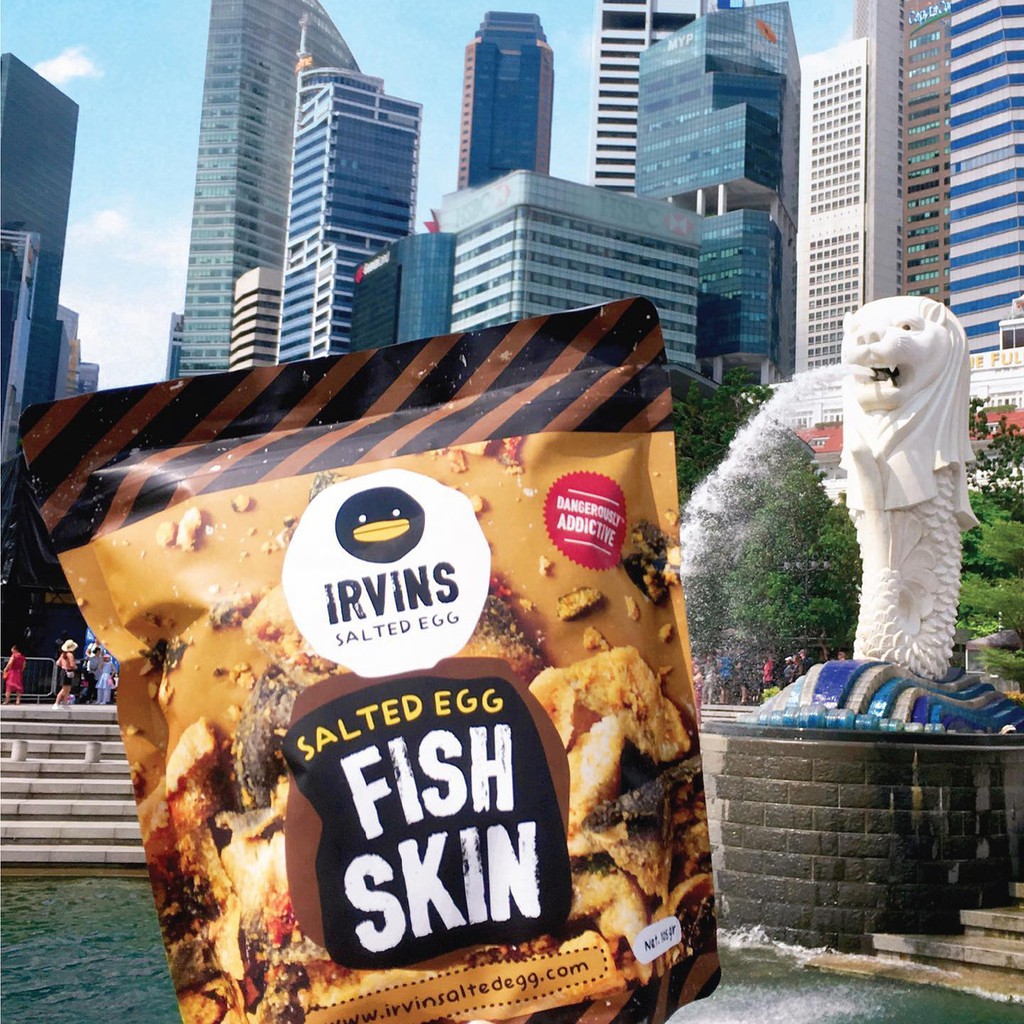 [Mã LTP50 giảm 50000 đơn 150000] Da cá trứng muối IRVINS - Salted Egg Fish Skin 50g 105g 230g