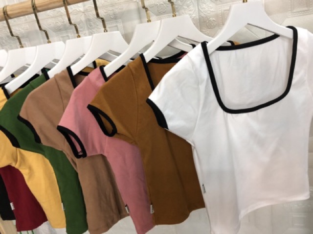 Áo croptop cổ vuông hình chụp thật 100%