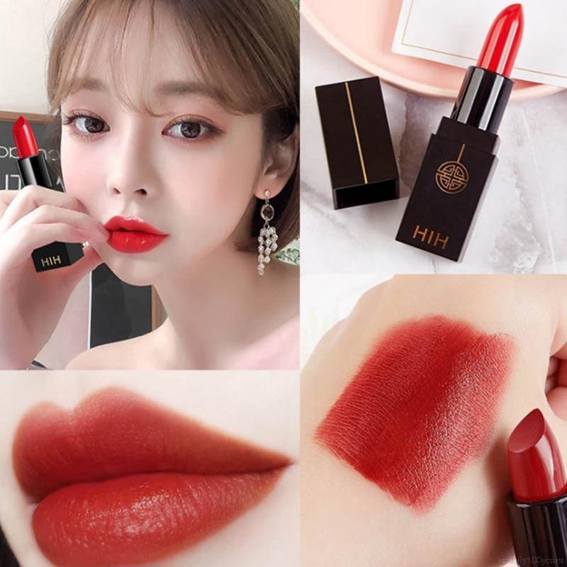 [Hàng mới về] Son lì dễ tạo màu lâu trôi kháng nước chống dính cốc thiết kế vỏ màu đen thời trang | BigBuy360 - bigbuy360.vn