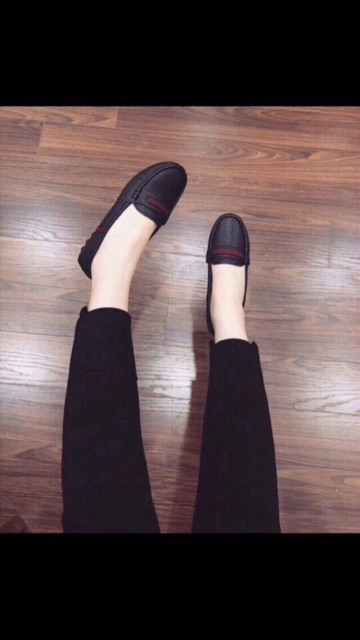 Mọi nữ kẻ thơi trang hót