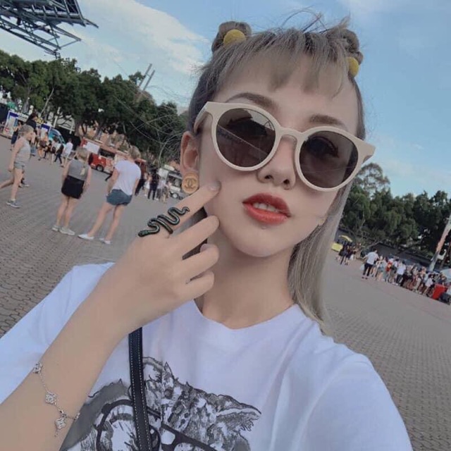 [Mã FARSSTGRE giảm 5K đơn bất kỳ] Kính mắt siêu hot về hàng | BigBuy360 - bigbuy360.vn