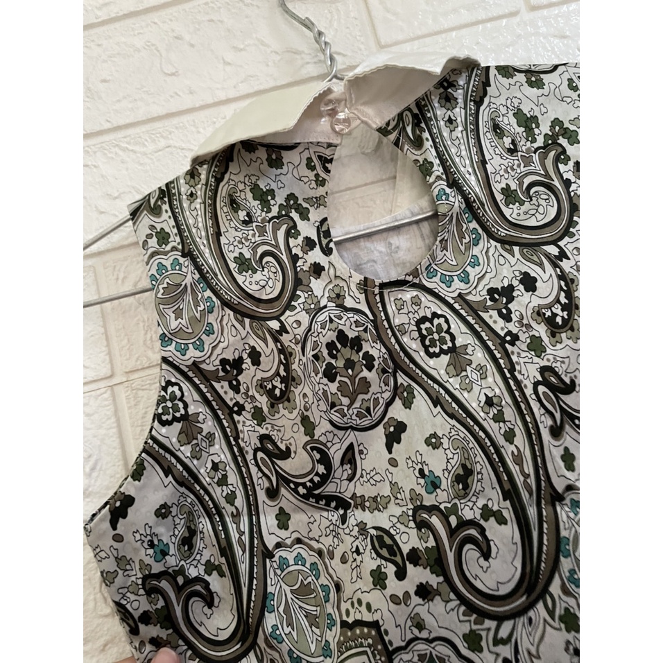 Áo croptop họa tiết