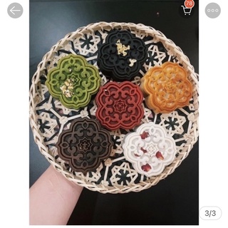 Khuôn trung thu Teflon lò xo hoa 4 cánh