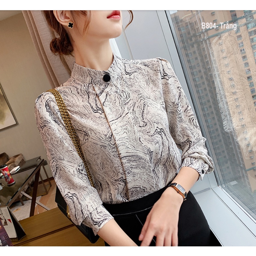 B804 ÁO HỌA TIẾT CỔ TRỤ NÚT BẤM