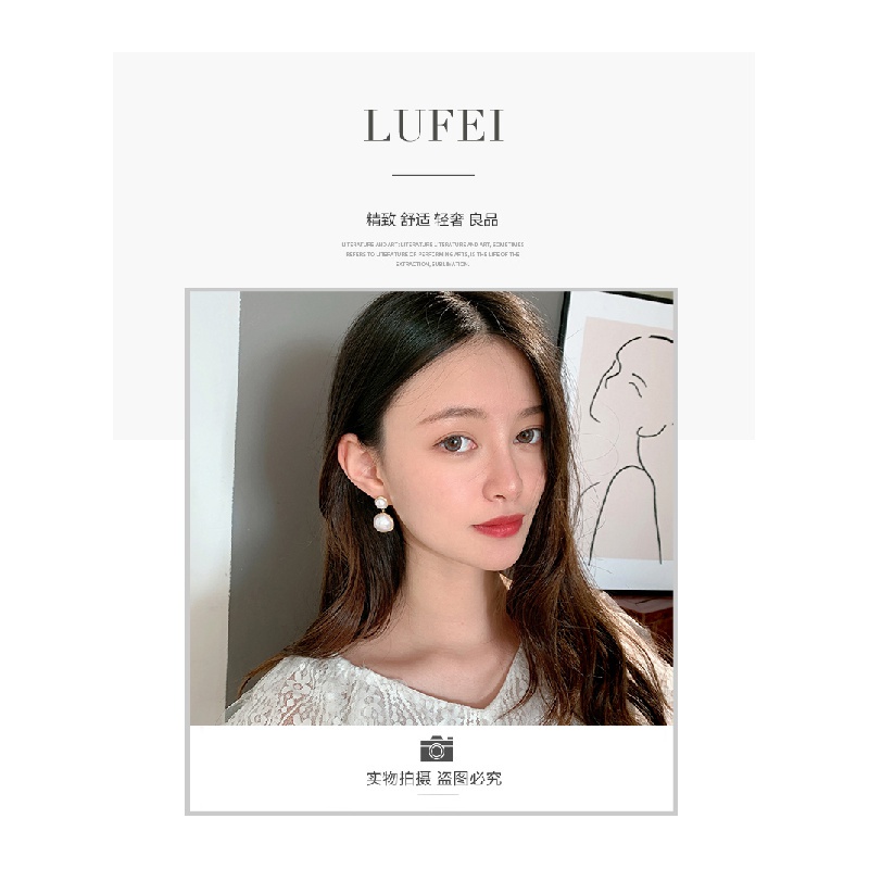 Khuyên tai đính ngọc trai thiết kế kiểu dáng thanh lịch dành cho nữ